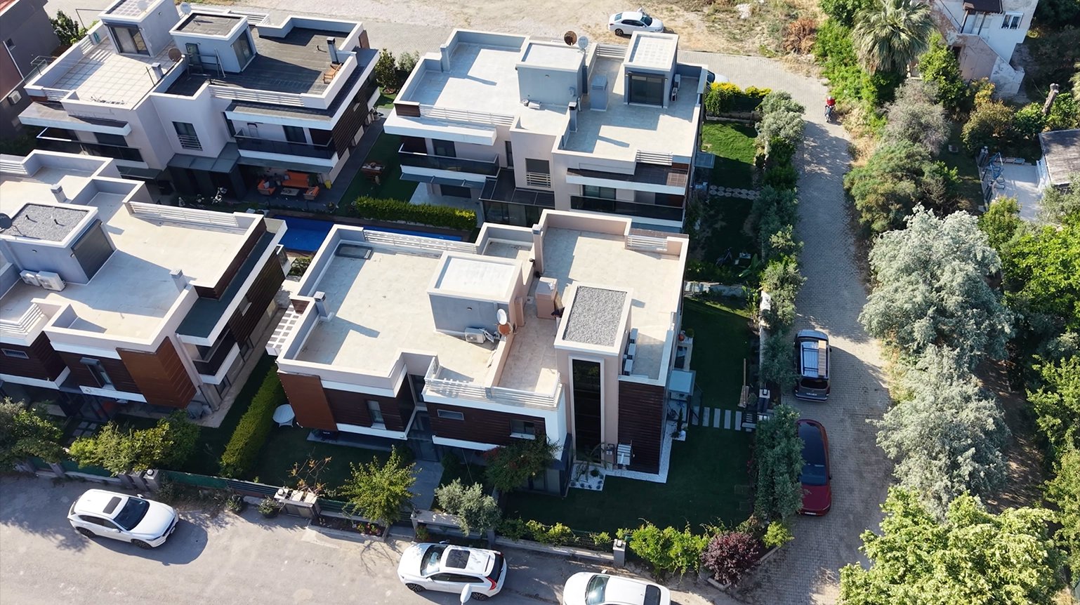 Urla Zeytin Alanı Villa